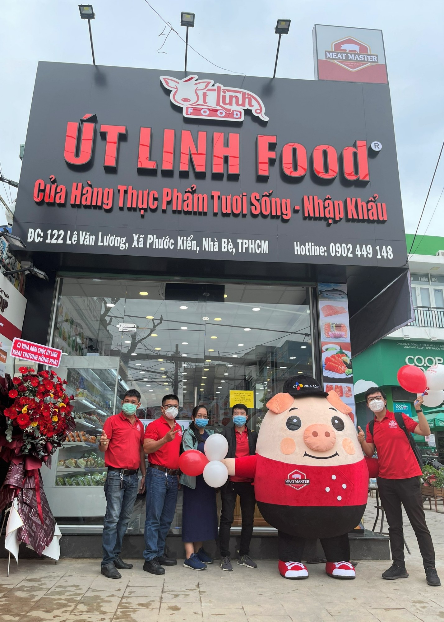 Pork Shop Út Linh Food: 122 Lê Văn Lương, xã Phước Kiển, Nhà Bè.