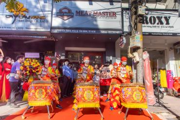THE OPENING CEREMONY OF THE SECOND MEAT MASTER STORE IN HO CHI MINH CITY